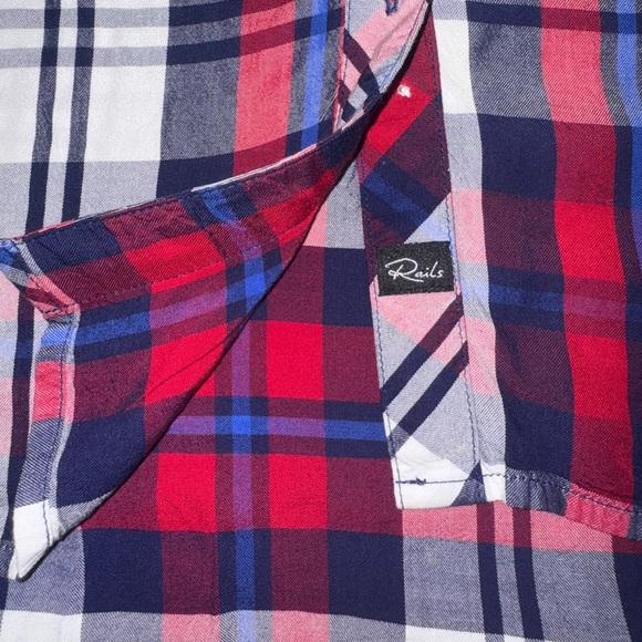 Rails Hunter Plaid Button Down White/Red/Blue Shirt Size medium. EUC - Picture 8 of 10